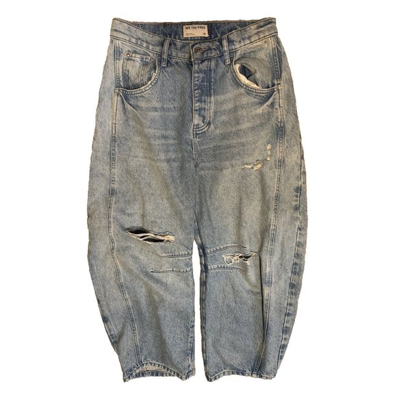 Free People Good Luck Barrel Jeans 26 Ultra Light Wash Denim Distressed NEW - Picture 7 of 15